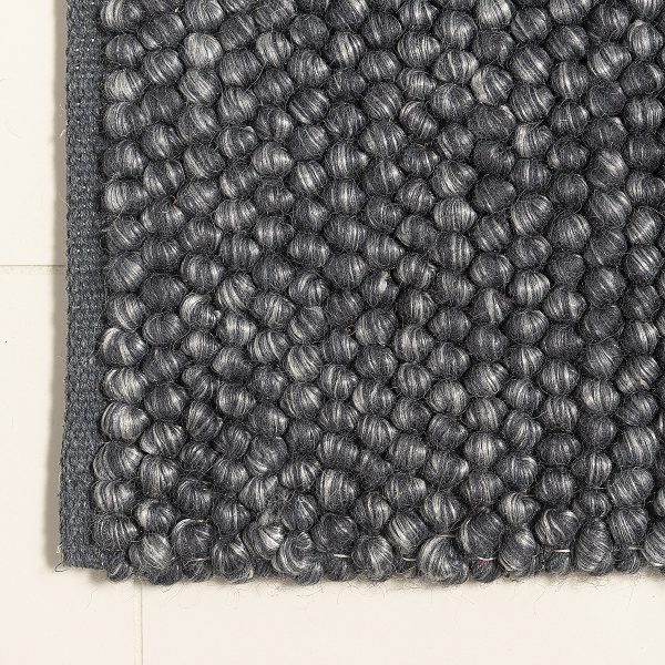 Handgewebter Wollteppich – Nirvana Navy - Image 3
