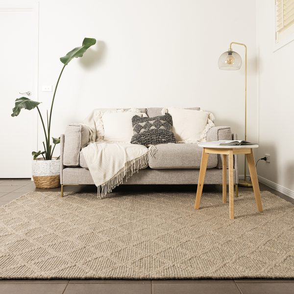 Handgefertigter Flachgewebe-Teppich aus Wollmischung – Rox in Beige
